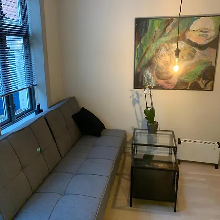 Apartment Charming Great Location *